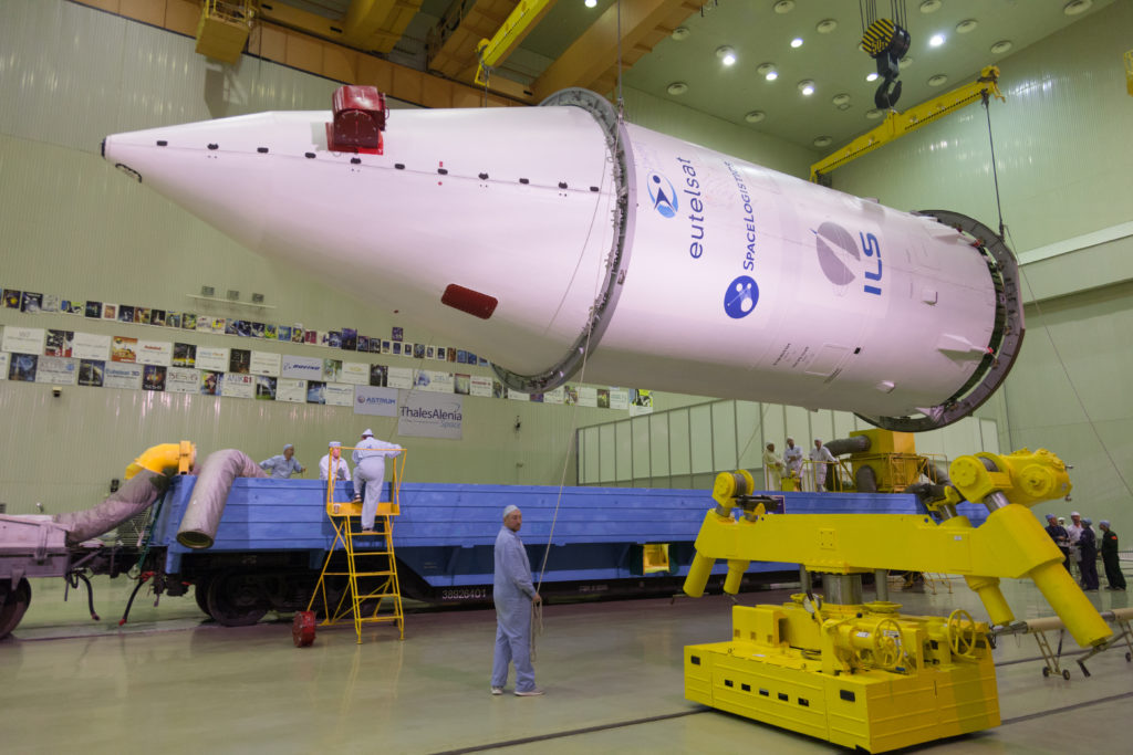 EUTELSAT 5 West B / Mission Extension Vehicle-1